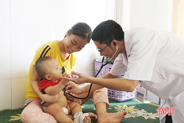 Sàng lọc sau sinh, phát hiện sớm nguy cơ tim bẩm sinh và các bệnh lý cho trẻ