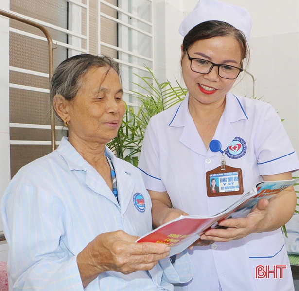 Ngành y tế Hà Tĩnh nhớ lời Bác dạy: “Lương y phải như từ mẫu”