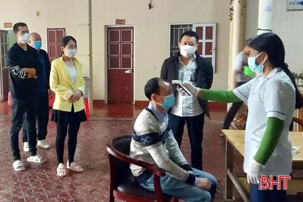 Hà Tĩnh xử lý nghiêm các trường hợp không thực hiện đúng chức trách, nhiệm vụ trong phòng, chống dịch 