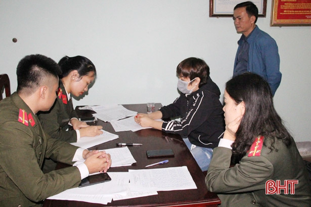 Hà Tĩnh xử lý nghiêm các trường hợp không thực hiện đúng chức trách, nhiệm vụ trong phòng, chống dịch 
