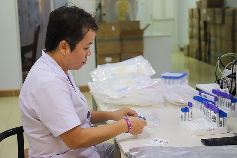 Chị Nguyễn Thị Kim Anh luôn làm việc với tinh thần trách nhiệm cao nhất. bqbht_br_img-9982.jpg