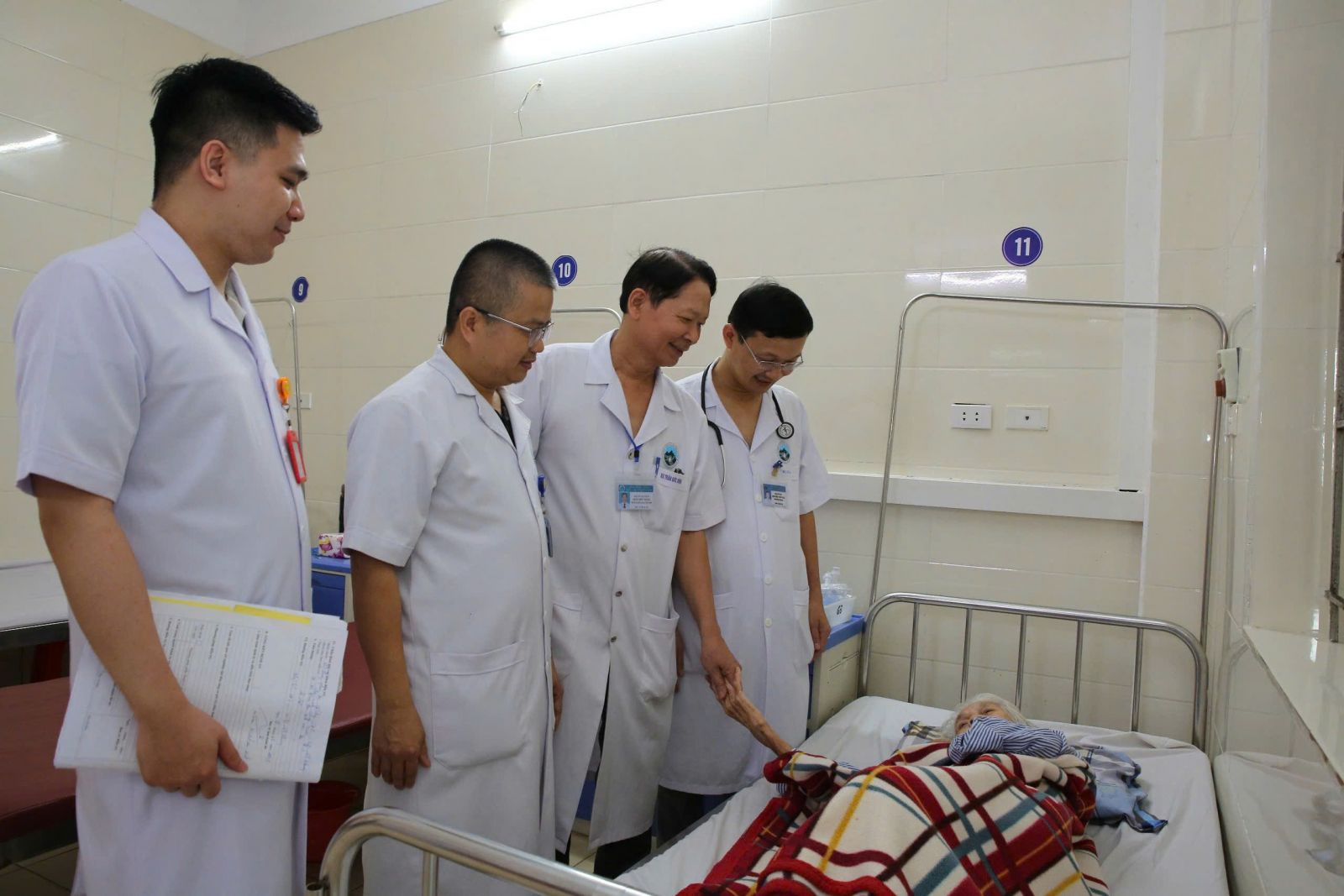 Sức khỏe bệnh nhân ổn định và sẽ được xuất viện trong vài ngày tới. bqbht_br_anh-3.jpg